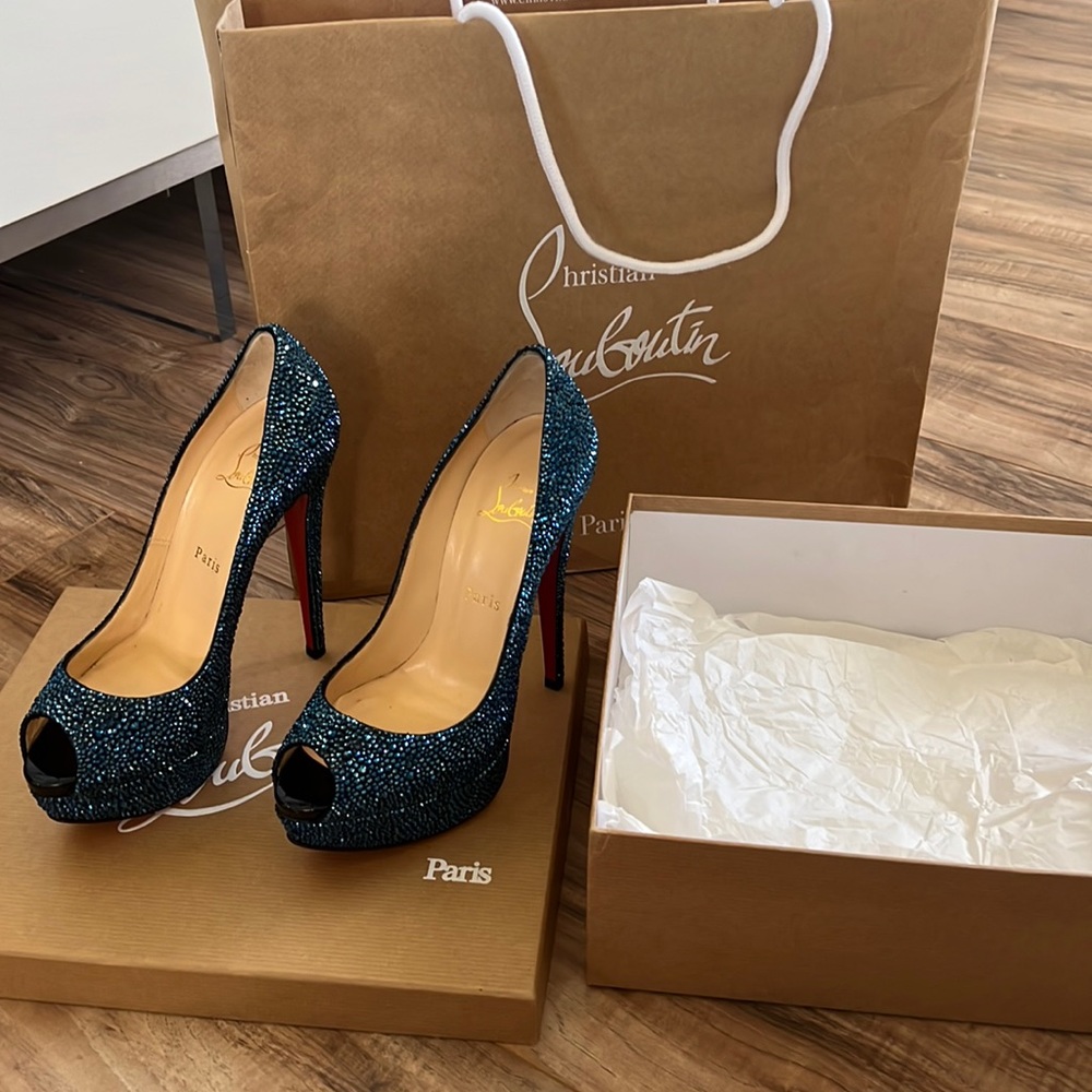 Christian Louboutin Authentic Shoes, Size 38.5